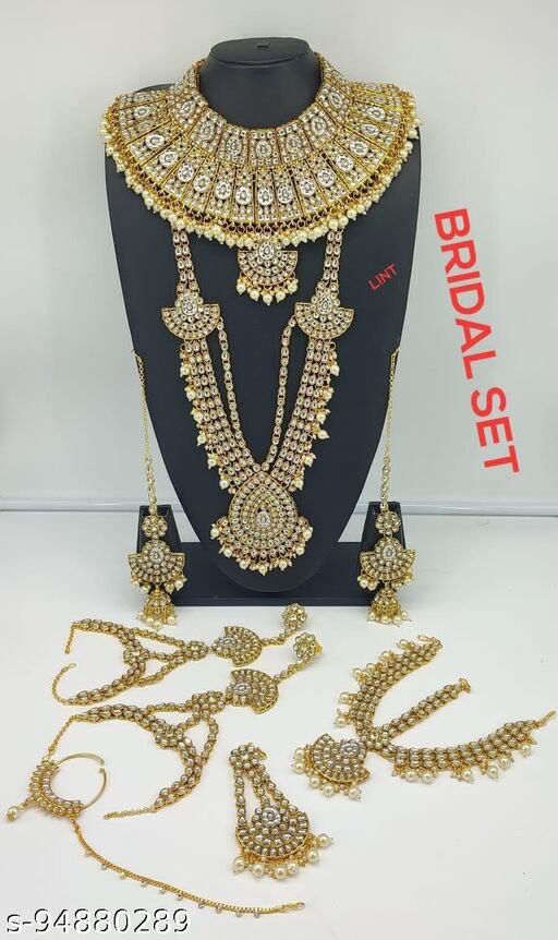 Elite Glittering Jewellery Sets