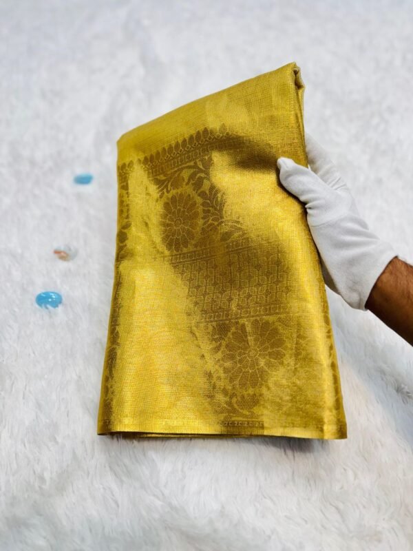 Aarna Banasari Tissue Golden Saree glamour dinner