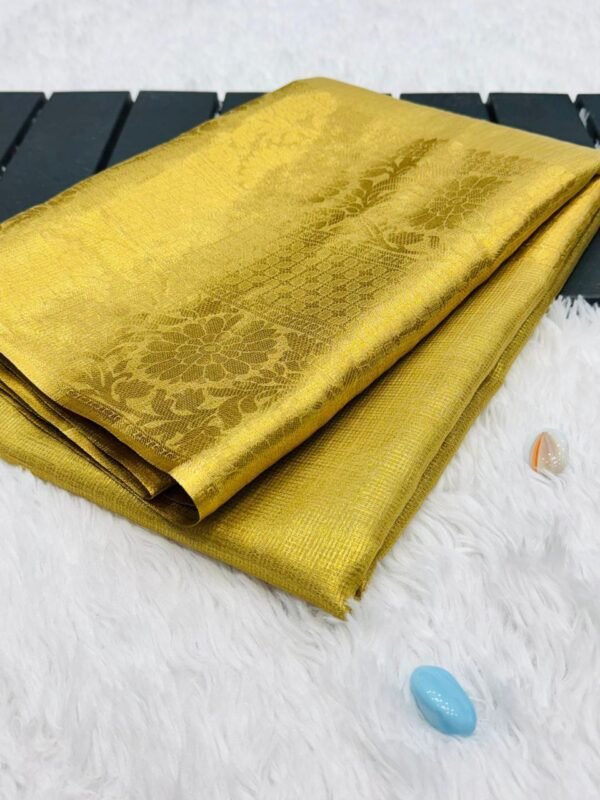 Aarna Banasari Tissue Golden Saree glamour dinner