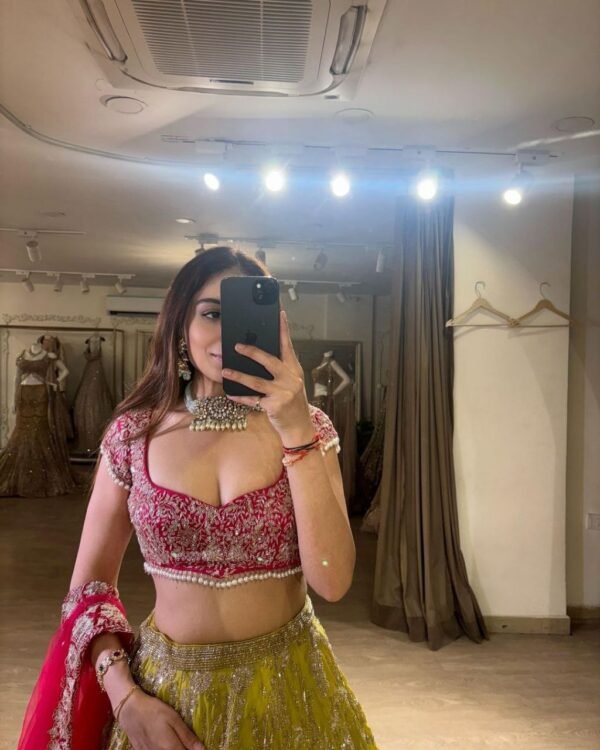 photo_6224158626046657052_y Apple Green with pink blouse dinner Kasturi Silk lehenga